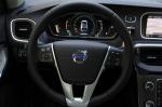 Volvo V40 2012 года